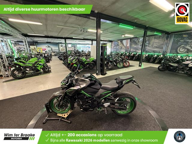 kawasaki - z900