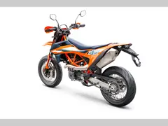 KTM 690 SMC R 2023 nieuw – foto 2 van 5