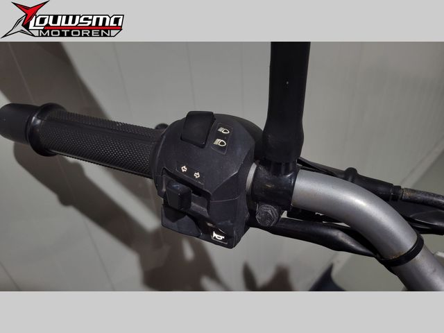 ktm - 390-duke-abs