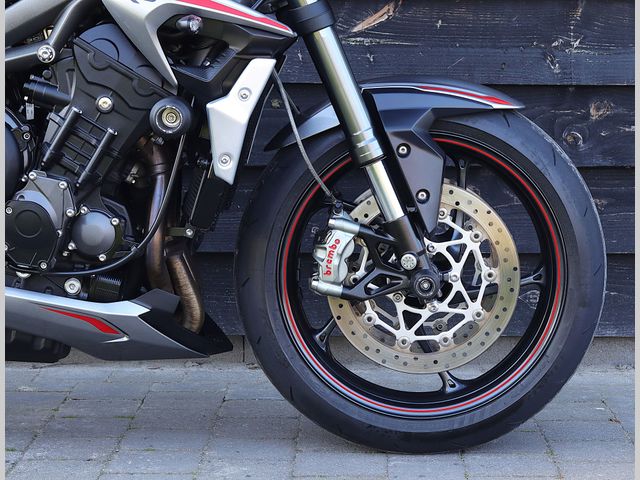 triumph - street-triple-765-rs