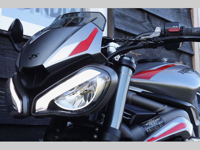triumph - street-triple-765-rs