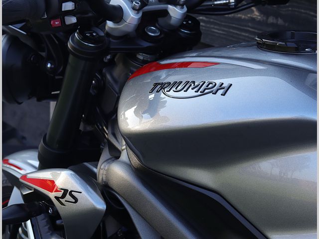 triumph - street-triple-765-rs