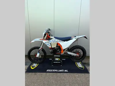 KTM 250 EXC SIX DAYS – foto 2
