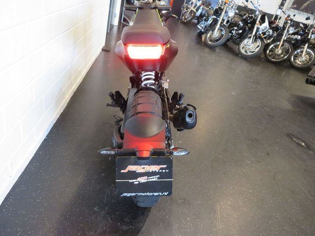 husqvarna - svartpilen-401