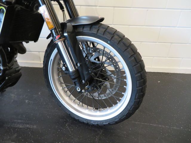 husqvarna - svartpilen-401