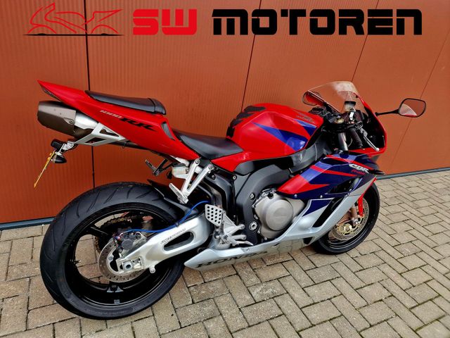 honda - cbr-1000-rr-fireblade