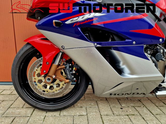 honda - cbr-1000-rr-fireblade