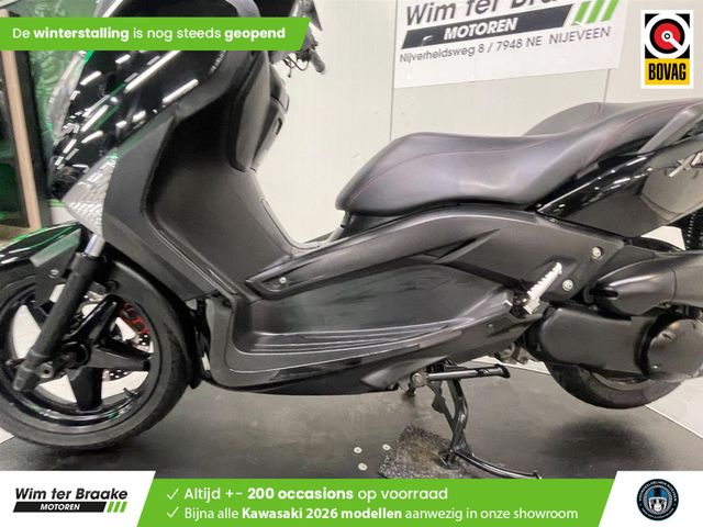 yamaha - x-max-250
