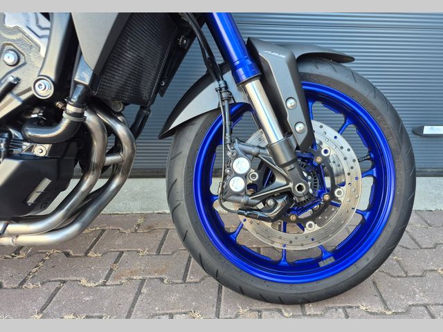 yamaha - tracer-900