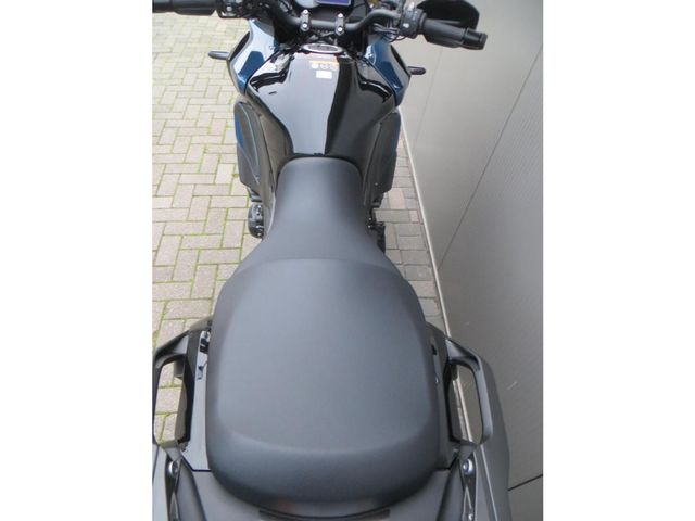 kawasaki - versys-1100-se