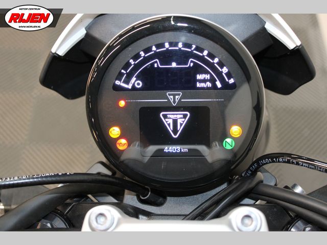 triumph - trident-660