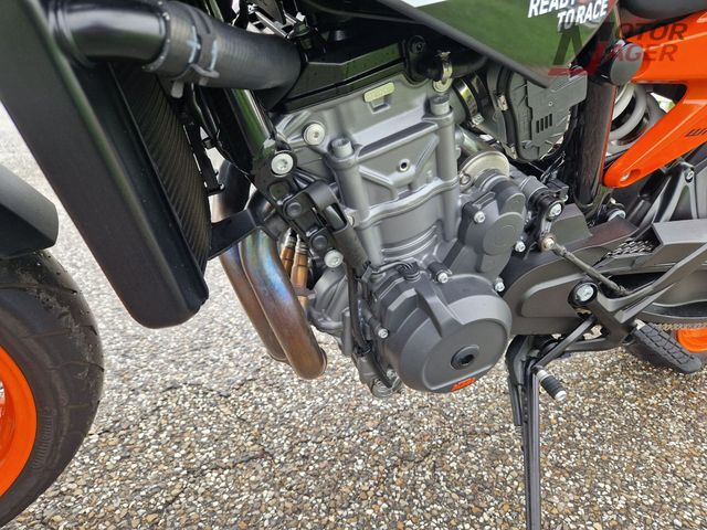 ktm - 890-duke-gp