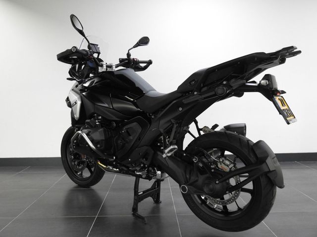 bmw - r-1300-gs