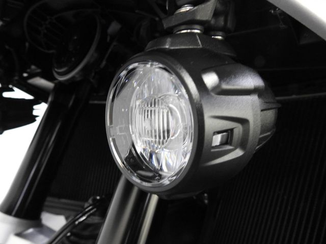 bmw - r-1300-gs