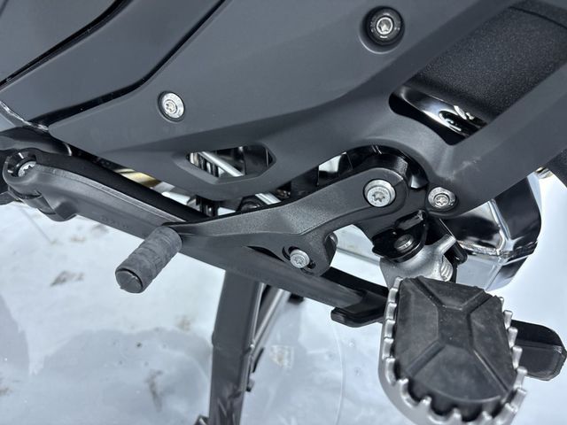 bmw - r-1300-gs