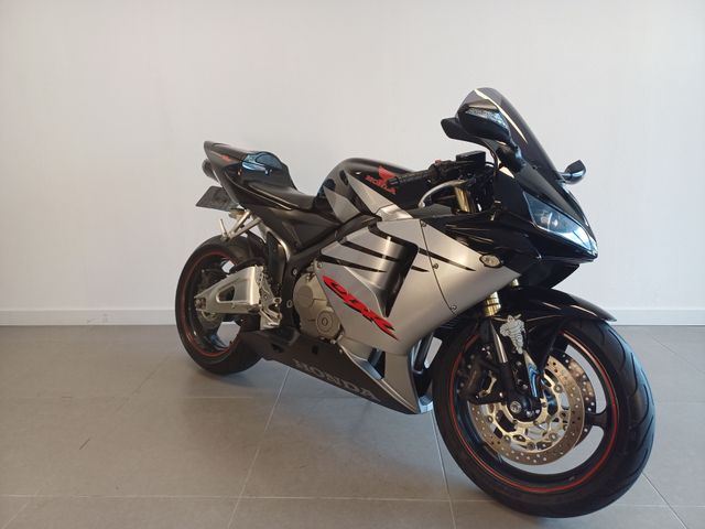 honda - cbr-600-rr