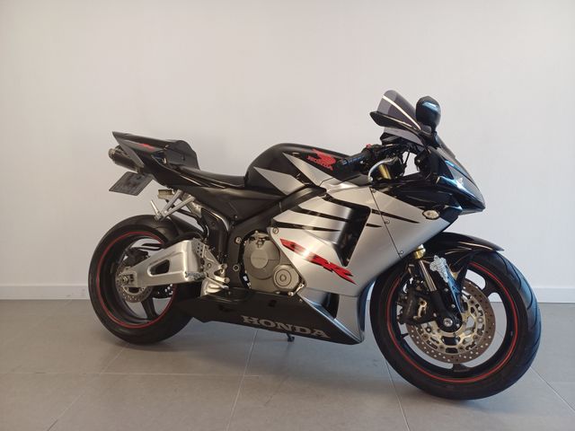 honda - cbr-600-rr