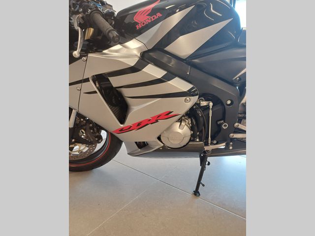 honda - cbr-600-rr