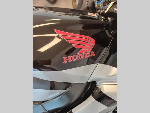 honda - cbr-600-rr