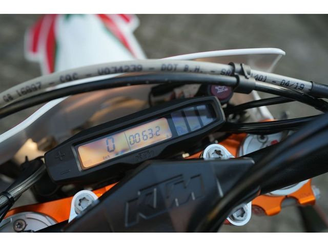 ktm - 300-exc-tpi-six-days