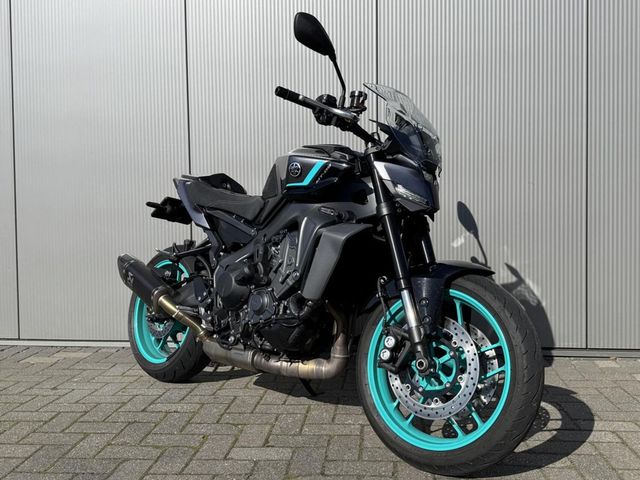 yamaha - mt-09-y-amt
