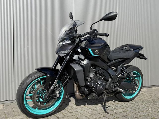 yamaha - mt-09-y-amt