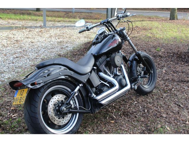 harley-davidson - night-train-fxstbi