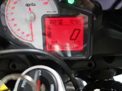 Aprilia Tuono V4 1100 R Aprc ABS 2016 occasion – foto 6 van 7