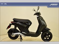 Piaggio 1plus45kmh 2023 occasion – foto 1 van 24
