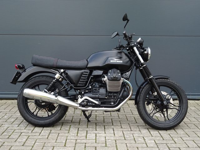 moto-guzzi - v-7-stone