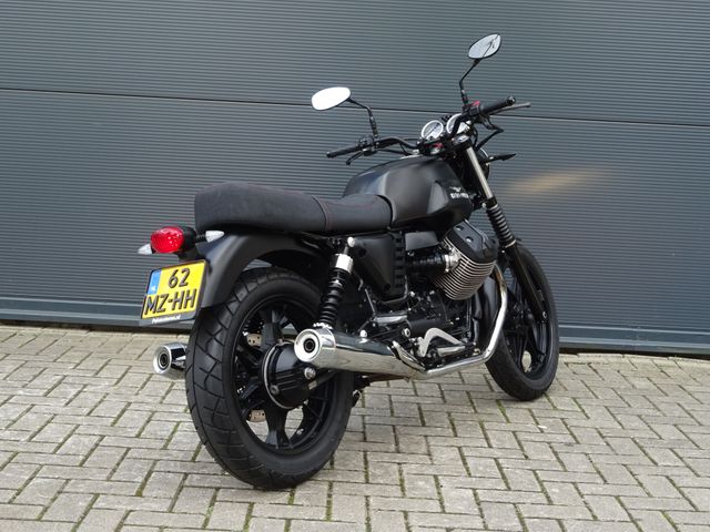 moto-guzzi - v-7-stone