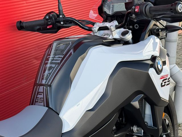 bmw - f-750-gs
