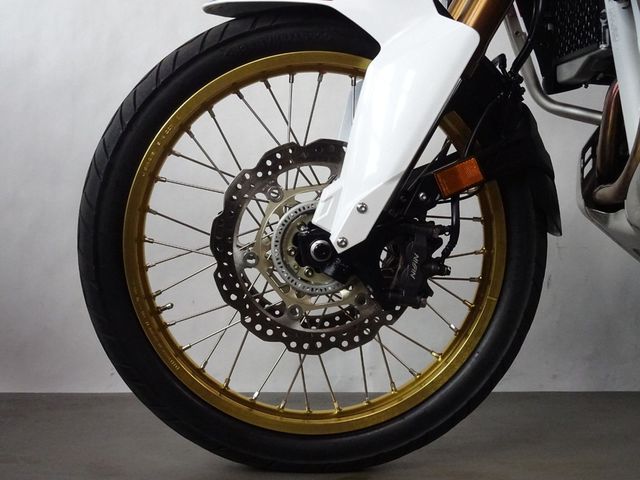 honda - crf-1000-l-africa-twin-adventure-sports