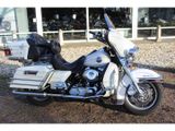 HARLEY-DAVIDSON ELECTRA GLIDE ULTRA CLASSIC FLHTCU