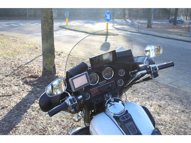 harley-davidson - electra-glide-ultra-classic-flhtcu