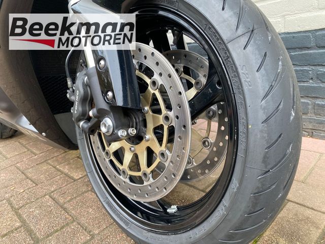 honda - cbr-1000-rr-fireblade