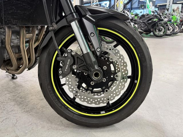 kawasaki - versys-1000-tourer