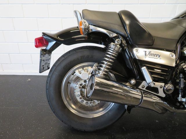 yamaha - vmx-1200-v-max