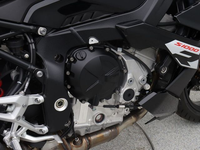 bmw - s-1000-r