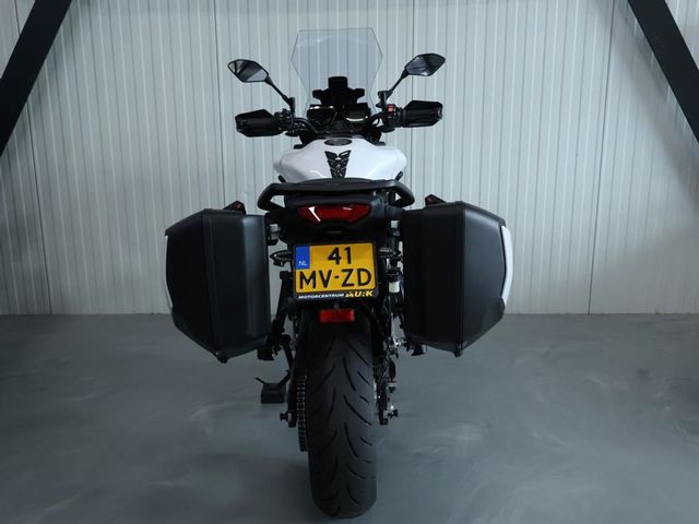 yamaha - tracer-9