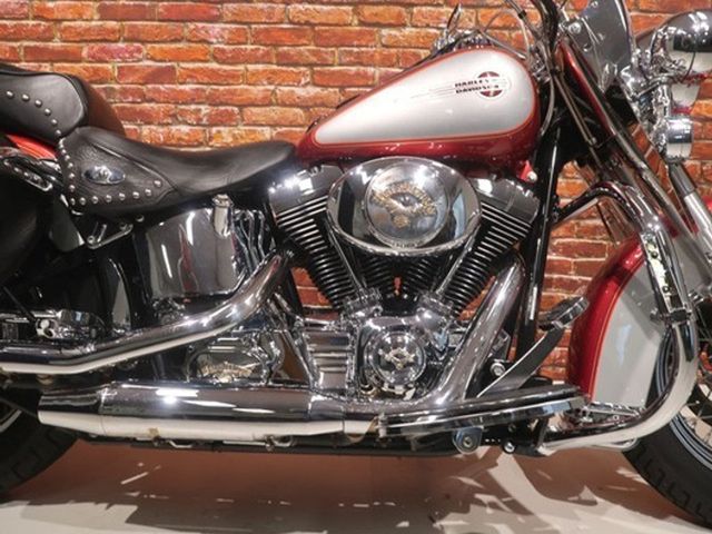 harley-davidson - heritage-softail-classic-flstc