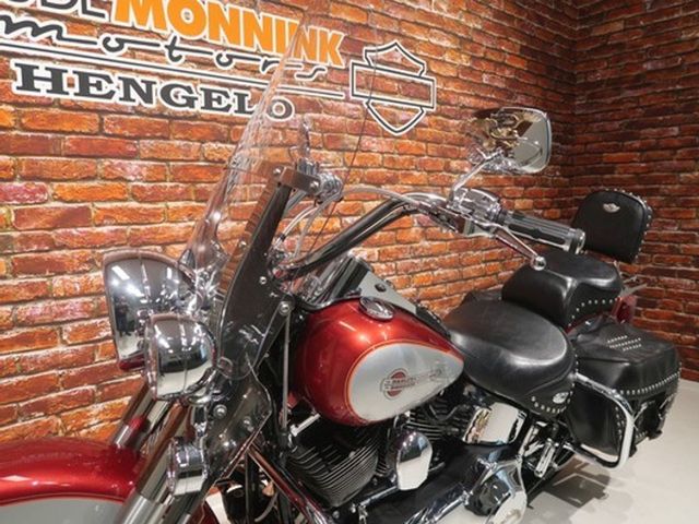 harley-davidson - heritage-softail-classic-flstc