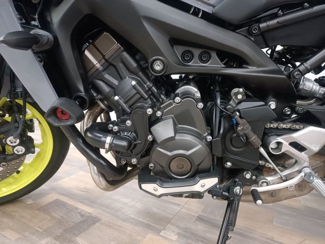 yamaha - mt-09-abs