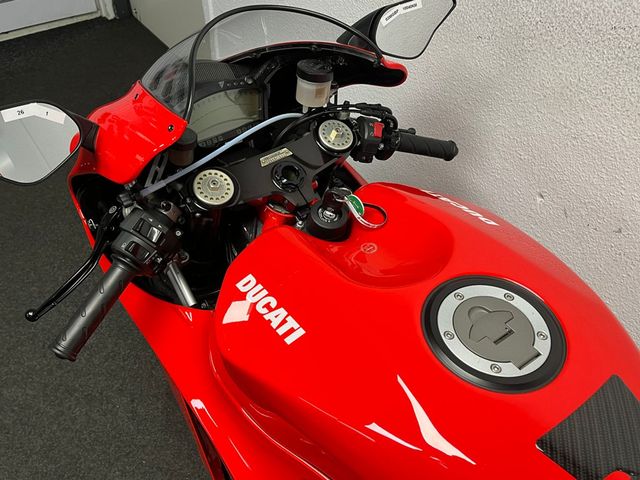 ducati - d-16-rr-desmosedici