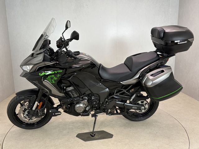 kawasaki - versys-1000-s-grand-tourer
