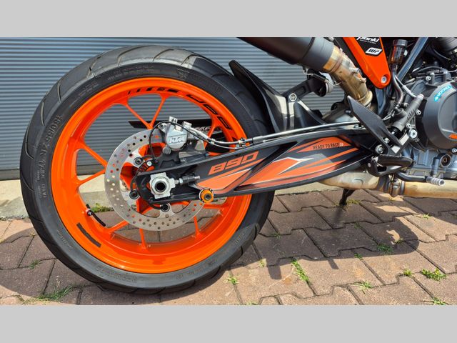 ktm - 890-duke-gp