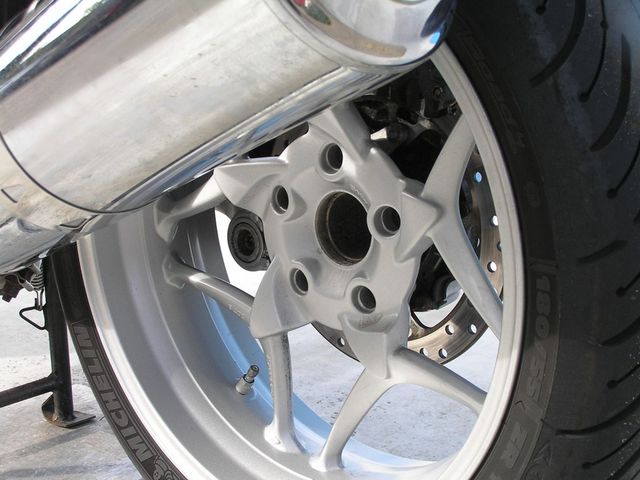 bmw - r-1200-r