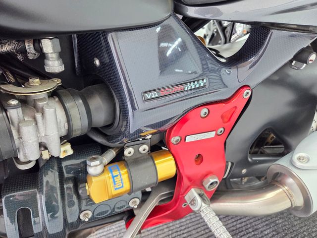 moto-guzzi - v-11-sport-scura