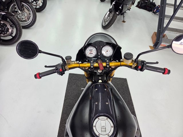 moto-guzzi - v-11-sport-scura