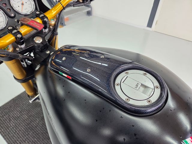 moto-guzzi - v-11-sport-scura